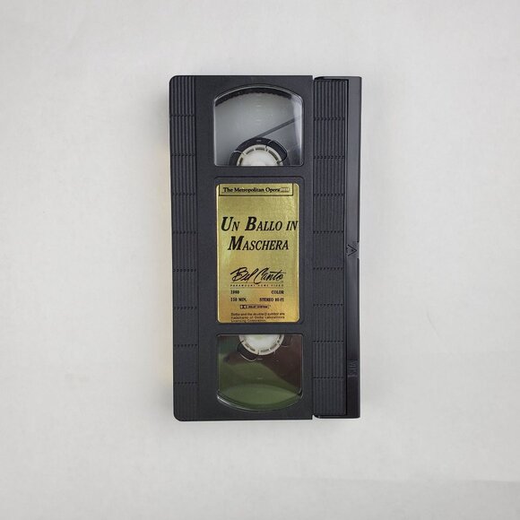 Un Ballo In Maschera: The Metropolitan Opera VHS 1989 - Picture 5 of 6